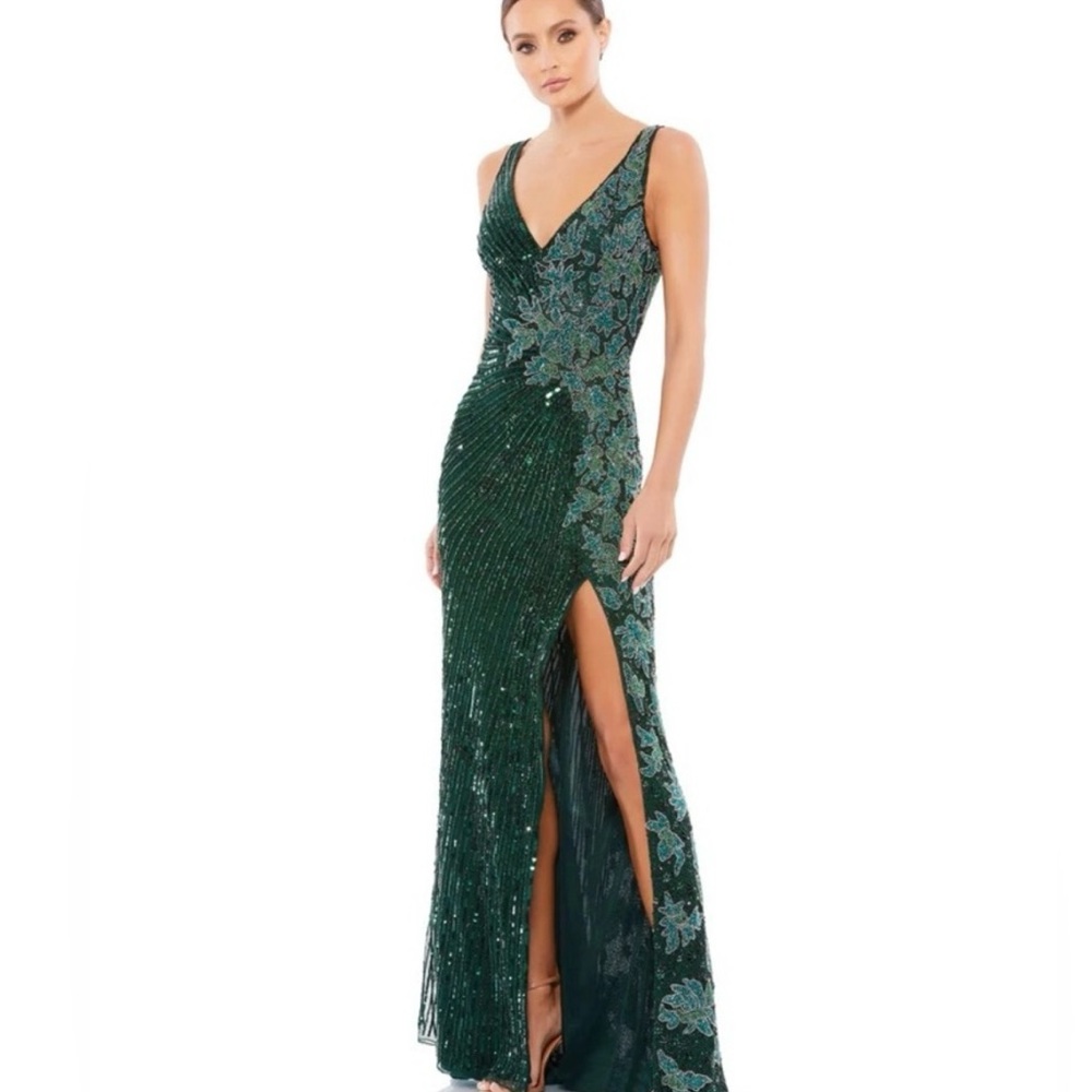Elegant Green Sequin Beaded Gown
